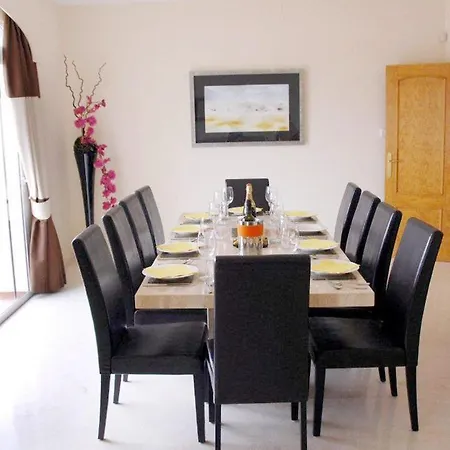 Sleeps 15 With Pool And Air Con * Mijas